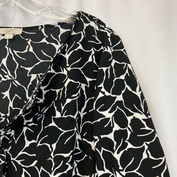 Loft Womens Romper Playsuit Black White Floral Short Sleeve Roll Tab Button 4 - Picture 4 of 11